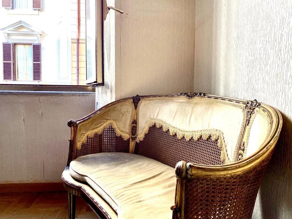 Traditional Style In The City Center Rom Eksteriør billede